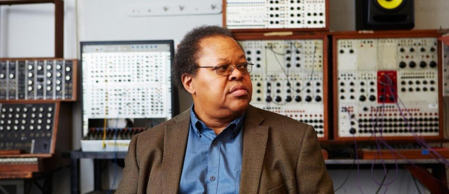 How to Listen: Composer George Lewis and 'Shadowgraph, 5' - Los Angeles  Times