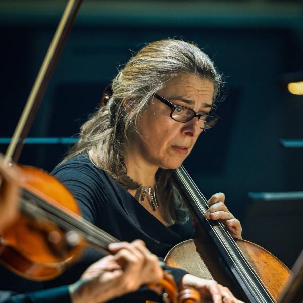 cello c Monika Jakubowska