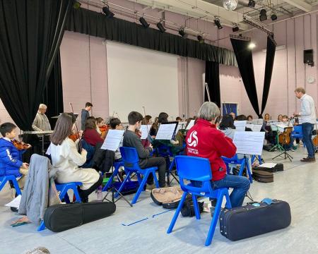 A group of young musicians from London Sinfonietta Junior Academy and Southampton Music Hub rehearsing