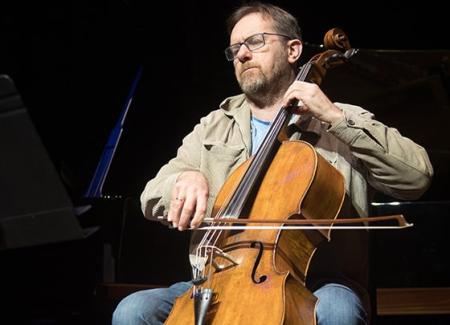 Tim Gill, cello